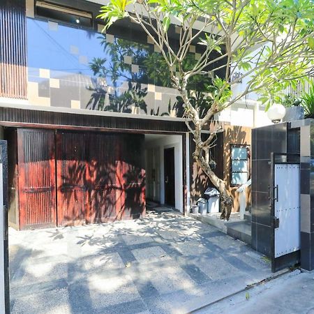 Kubu Kalih Residence Denpasar Exteriér fotografie